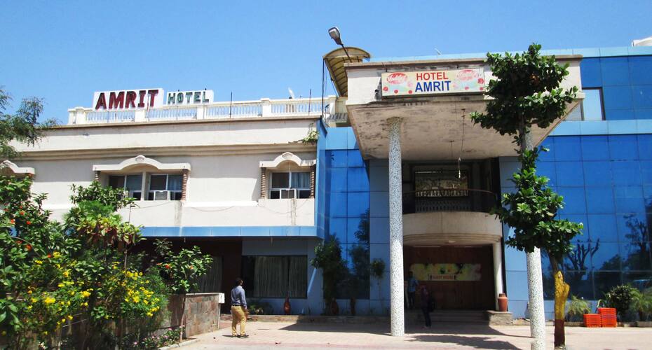 Amrit Hotel, Gandhinagar 1